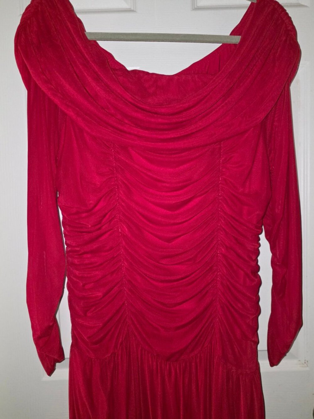 Red Formal Maxi Dress 1X Off Shoulder Ruched Never Worn